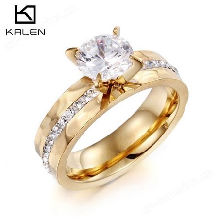 厂家货源韩版时尚钛钢金色情侣戒指一对男女镶钻对戒指钛钢钻戒