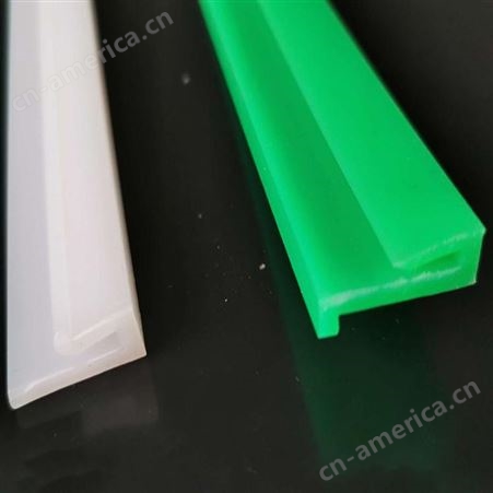 PE输送配件塑料垫条 圆众塑胶 聚乙烯耐磨条 高分子耐磨条厂家批发