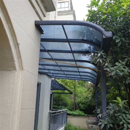 铝合金防雨棚 户外铝合金遮雨棚 PC耐力板遮雨棚 欢迎