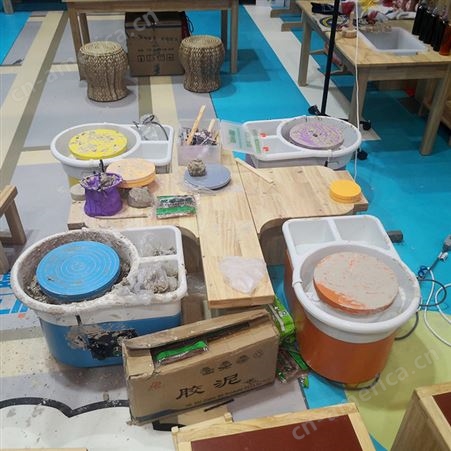 陶艺机厂家批发 儿童教学无级变速拉胚机 学校家用陶艺机直销