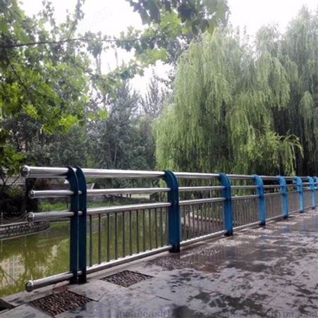 广东桥梁护栏 304不锈钢复合管桥梁护栏 河道景观桥梁护栏