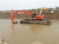 河道清淤挖掘机出租 新疆水上挖机出租报价